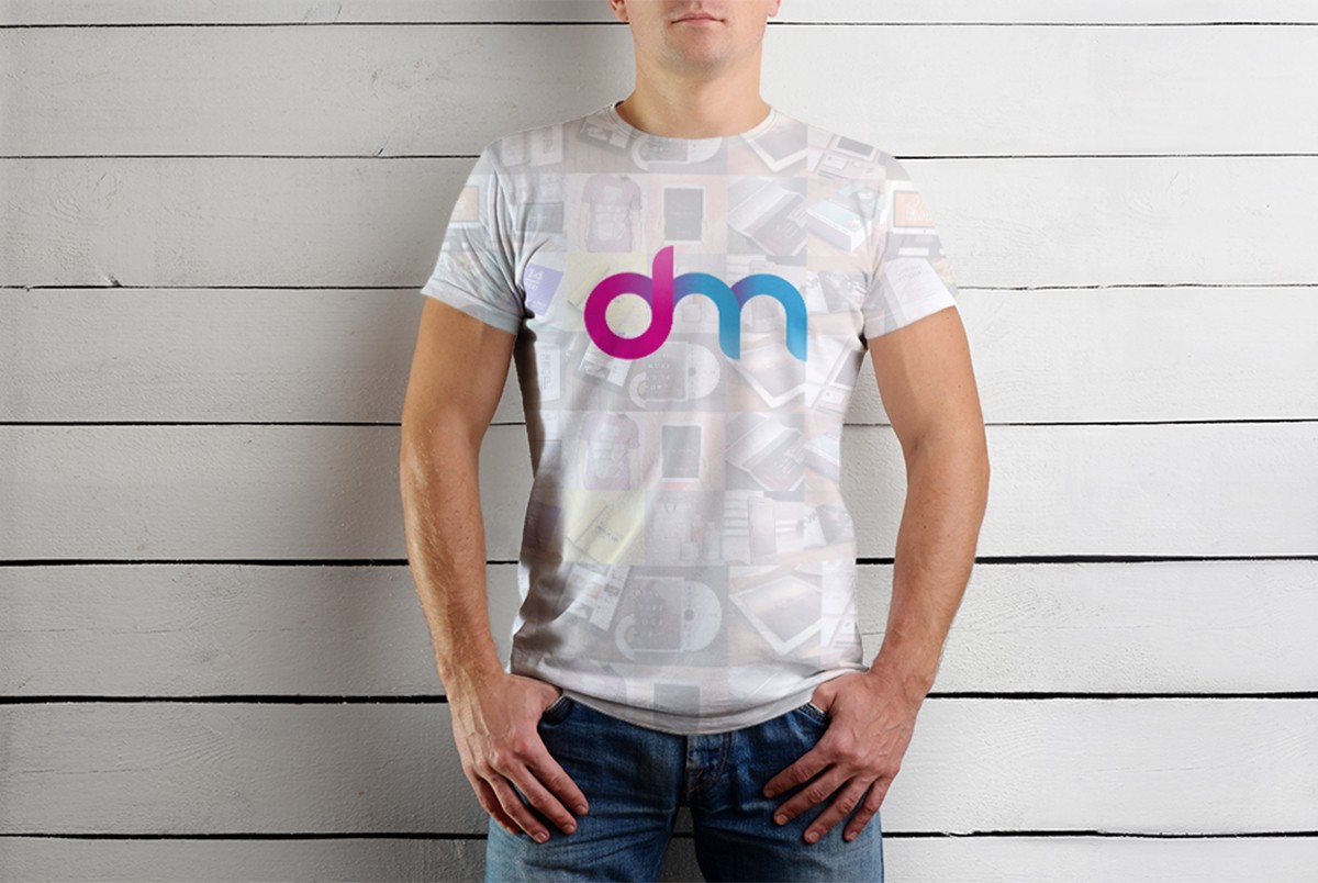 Male T-Shirt Mockup PSD – Download PSD