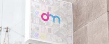 Free Square Signboard Mockup PSD