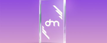 Free Glass Trophy Mockup