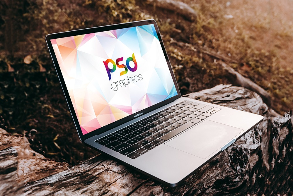 Download Macbook Pro Outdoor Mockup Template - Download PSD