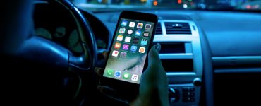 iPhone 7 Phone Mockup Free PSD