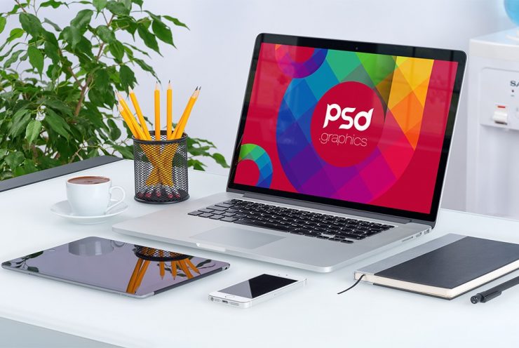 Macbook Pro Mockup PSD