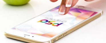 Gold iPhone 7 Plus Mockup Free PSD